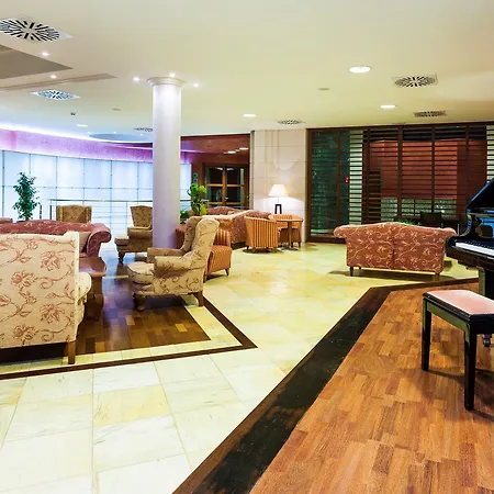 מלון דירות Insotel Prestige & פונטה פרימה