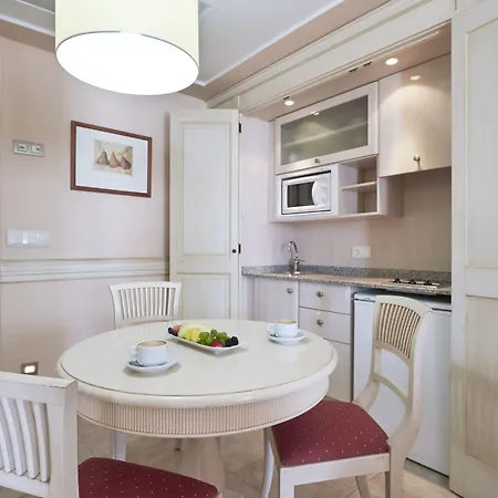 Insotel Prestige & Lejlighedshotel