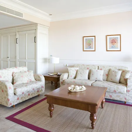 Insotel Prestige & Apart-hotel Punta Prima (Menorca)