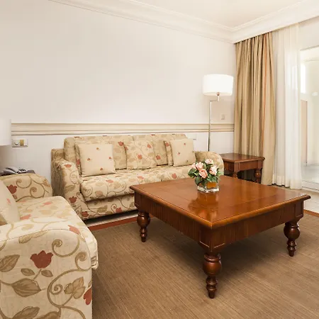 Aparthotel Insotel Prestige &