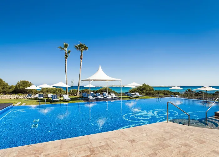 Insotel Prestige & Aparthotel Punta Prima (Menorca)