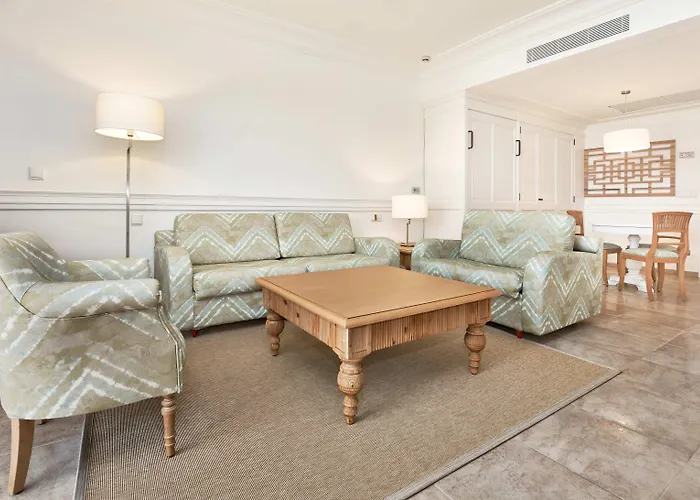 Insotel Prestige & Aparthotel