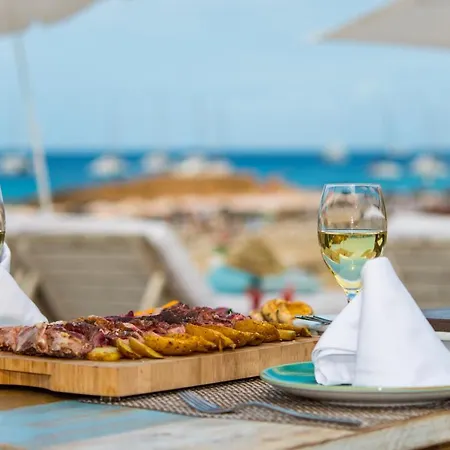 アパートホテル インソテル プンタ プリマ プレステージ スイーツ&スパ プンタ・プリマ