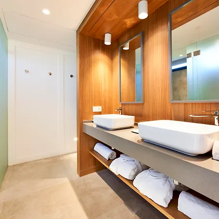 Lägenhetshotell Insotel Punta Prima Prestige & Punta Prima (Menorca)