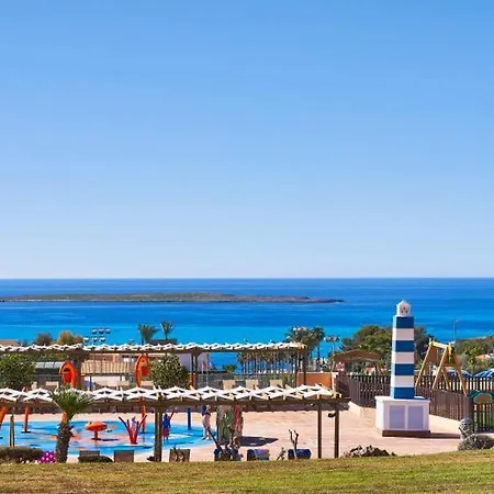 インソテル プンタ プリマ プレステージ スイーツ&スパ アパートホテル